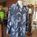 High quality black/white graphic design button down top by REFLEX size 44/20. New condition.