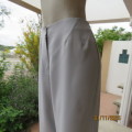 Stunning light grey ankle pants by DIJON with size 38/14 perfect fit. Bandless/front zip. New cond.
