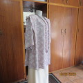 Go feminine with a nostalgic white print on lilac/cream background. Button down.Size 50/52. New cond