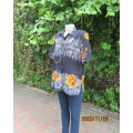 Get noticed in this silky polyester short sleeve navy/grey blocked top.Yellow roses!!.Size 42.As new