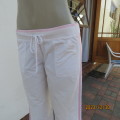 Totally off duty look! White cotton/nylon pants by NEWS Sport size 36. With waist drawstring.As new.