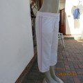 Totally off duty look! White cotton/nylon pants by NEWS Sport size 36. With waist drawstring.As new.