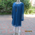 Smart, easy to wear sheer polyester jade long sleeve top with stretch poly underlay. Size 40.New con