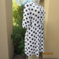 Bold polkadot monochrome shift dress in 100% polyester by RAGE size 34/10. With belt. Brand new cond