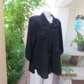 Smart black textured poly twin set cami and open top with 1 button and loop .Size 42/44.Embroidered