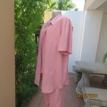 Up the luxe with this 3 pc rose pink ensemble by CAVIAR size 40. Comfy pants, sleeveless top, jacket