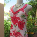 Sweet white fine cotton dress with bold crimson flowers and shoulder straps. Size 30/6. As new cond.