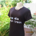 High quality black capped sleeve T Shirt with appliqued logo. Size 34 by CEDARWOOD STATE Dublin.