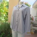 Generously cut size 42/18 long sleeve cotton top in silver grey with tiny white pattern. By LYNETTE.