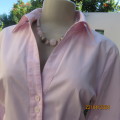 Elegant crepe pink button down tailored top. V front with collar. Elbow/cuffed sleeves. Size 36/12.