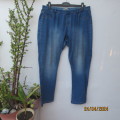 Comfy ladies blue denim polycotton stretch jeans with elasticated waist. Size 44 by MERIEN HALL