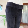 Chic black cotton stretch corduroy pants by FOSHINI. Size 38 tight. 36 good fit. As new cond.