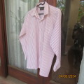 Men`s smart white/red vertical striped polycotton slim fit shirt size Large. By FARACHI. As new cond