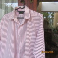 Men`s smart white/red vertical striped polycotton slim fit shirt size Large. By FARACHI. As new cond