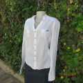 Exciting snow white long sleeve styled button down 100% cotton top. By RE JEANS size 36 to 38.As new