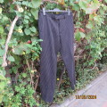 Smart black and white pinstripe pants size 34 by MARKHAM in polyester/viscose. Pockets B/F