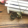 Essential Oil Aromatherapy  Locket Necklace!! STUNNING DESIGN** ( SPECIAL Snap FRI LOW SHIPPING)