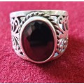 SILVER 925 VICTORIAN DESIGN RING WITH POLISHED BLACK ONYX.