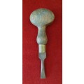 SCREWDRIVER ANTIQUE. WOODEN HANDLE WITH COPPER .SHEFFIELD ENGLAND.