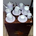 MARK & SPENCER. BERRIES AND LEAVES HIGH TEA SET. AS GOOD AS NEW. 21 PIECE SET.