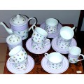 MARK & SPENCER. BERRIES AND LEAVES HIGH TEA SET. AS GOOD AS NEW. 21 PIECE SET.