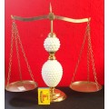 ANTIQUE BIG BRASS AND PORCELAIN BALANCE SCALE WITH FINE DETAIL. 31CM HIGH X 35CM WIDE.