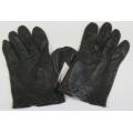 Black leather ladies gloves
