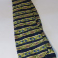 Beautiful Woolworths tie - Excellent condition - Length 146 cm