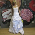 Beautiful wedding dress - Used Once - Needs a clean at bottom - Sizes shown in pictures