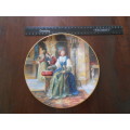 Royal Doulton Collectors Plate PN94 : CATHERINE OF ARAGON, 1st wife of Henry Viii : Crisp Colours