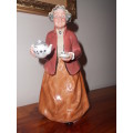 BUY NOW! Reduced! Royal Doulton "Teatime" HN2255 Figurine in Excellent Conditon