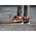 Original Women's NIKE Roshe TWO FLYKNIT 844929 005 Black/White/Mango Size UK 4.5 (SA 4.5)