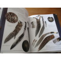 THE ILLUSTRATED HISTORY OF WEAPONS KNIVES AND DAGGERS & HAND-COMBAT TOOLS  David Soud