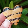 Heart painted - Madagascar  4 cm