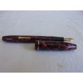 Vintage Conway Stewart 85 fountain pen with 14ct gold nib