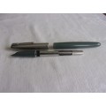 Vintage grey Parker "51" fountain pen - made in England