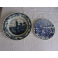 2 Vintage Delft wall plates for 1 bid