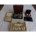 Large lot of vintage women`s and mens costume jewellery for 1 bid