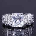 Stunning cz s925 engagement ring...size 7