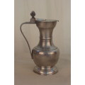 AN AWESOME ANTIQUE CONTINENTAL PEWTER FLAGON (LIDDED JUG) WITH DOUBLE ACORN FINIAL ON THE LID