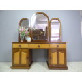 AN EXQUISITE DETAILED SOLID YELLOW WOOD & IMBUIA DRESSING TABLE w 3 DRAWERS, 2 CUPBOARDS & 3 MIRRORS