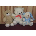 THREE WONDERFUL ASSORTED LARGER COLLECTIBLE TEDDY BEARS IN GORGEOUS CONDITION bid/teddy