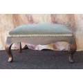 A GORGEOUS ANTIQUE VICTORIAN FOOT STOOL WITH A LOVELY UPHOLSTERED CUSHION/ SEAT