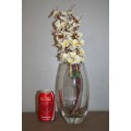 A lovely tall "thick glass" modern styled crystal vase in great condition - A quality piece