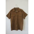 AN AWESOME SHORT SLEEVE OLIVE GREEN MILITARY SHIRT IN AMAZING CONDITION!!