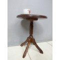 A gorgeous vintage Imbuia splayed foot display table! Lovely as a side/tea table!!!