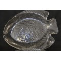 Two stunning large fish shaped glass serving platters in excellent condition - RS17Sale