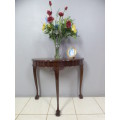 A beautiful vintage ball & claw Imbuia half moon display/occasional table. Gorgeous in an entrance!!