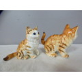 2 lovely bone china cats for your collection of figurines. Very pretty to have on display.