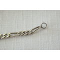 A beautiful sterling silver (925) unisex chain with a beautiful design in stunning condition